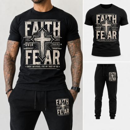 Echipă sportivă masculină (trening și tricou) – 113