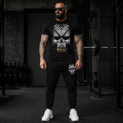 Echipă sportivă masculină (trening și tricou) – 133